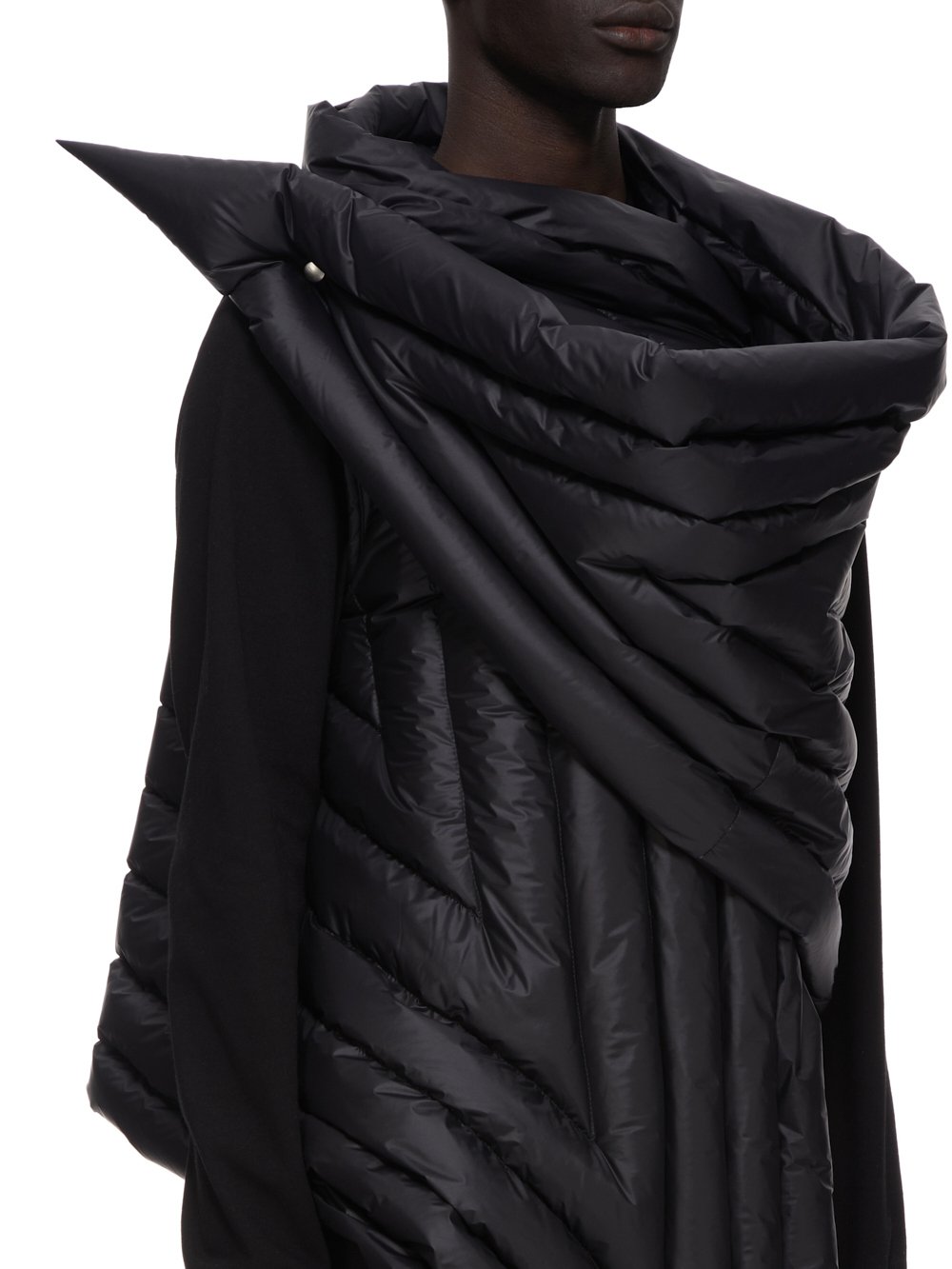 RICK OWENS FW23 LUXOR GLEAM VEST IN BLACK RECYCLED NYLON