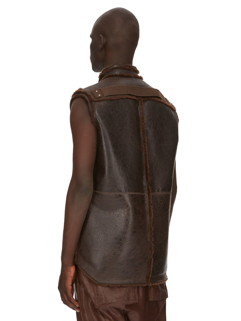 RICK OWENS FW23 LUXOR SL FOGPOCKET OUTERSHIRT IN BROWN BUTTER LAMB SHEARLING