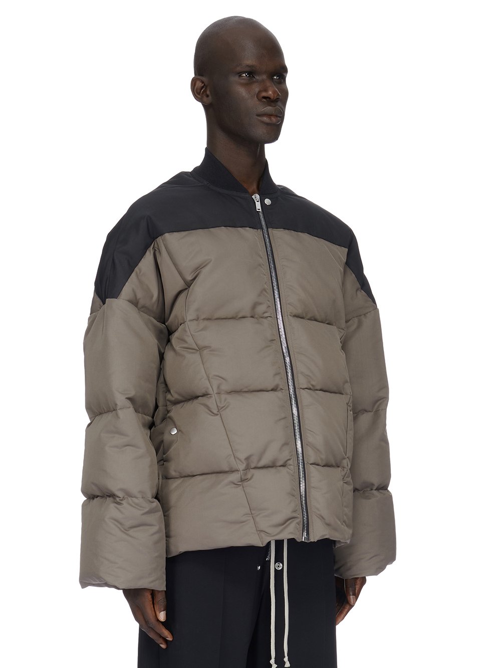 RICK OWENS FW23 LUXOR FLIGHT JKT IN BLACK AND DUST TECH TELA