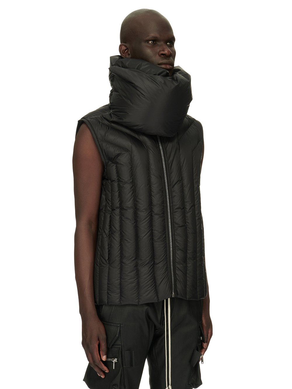 RICK OWENS FW23 LUXOR VEST LINER IN BLACK RECYCLED NYLON