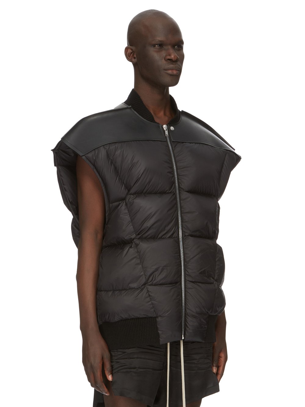 RICK OWENS FW23 LUXOR RUNWAY JUMBO FLIGHT VEST IN BLACK GROPPONE COW LEATHER AND RECYCLED NYLON