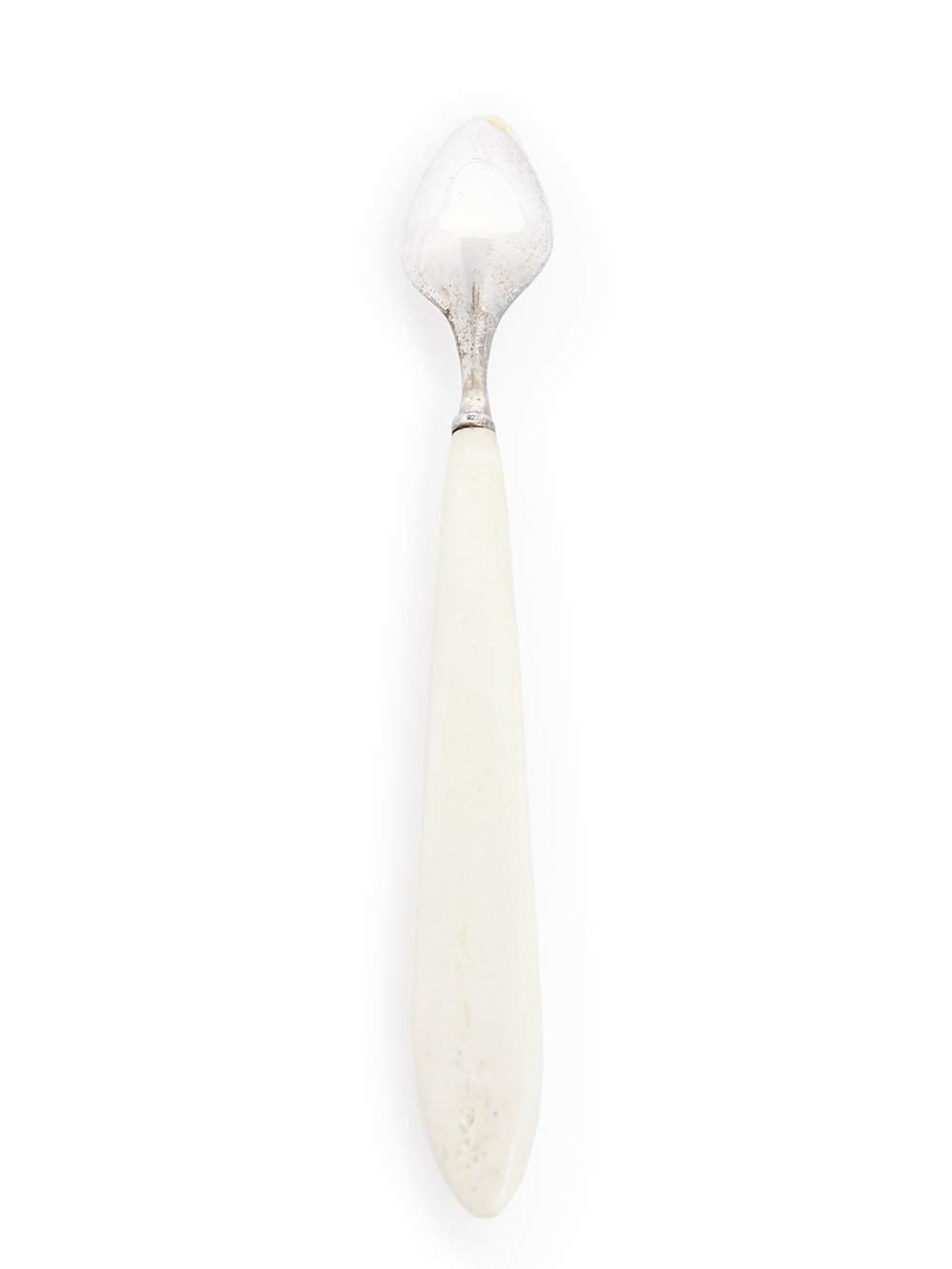 RICK OWENS SPOON FEATURES A SMALL OVAL SHAPE STERLING TOP AND A SLIM, NATURAL COLOR BONE HANDLE.