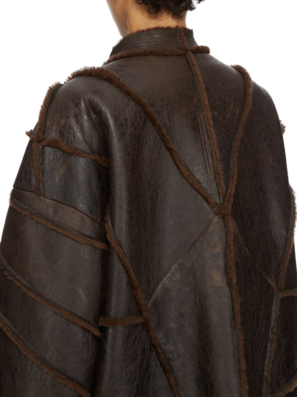 RICK OWENS FW23 LUXOR RUNWAY BEACH JKT IN BROWN BUTTER LAMB SHEARLING RADIANCE