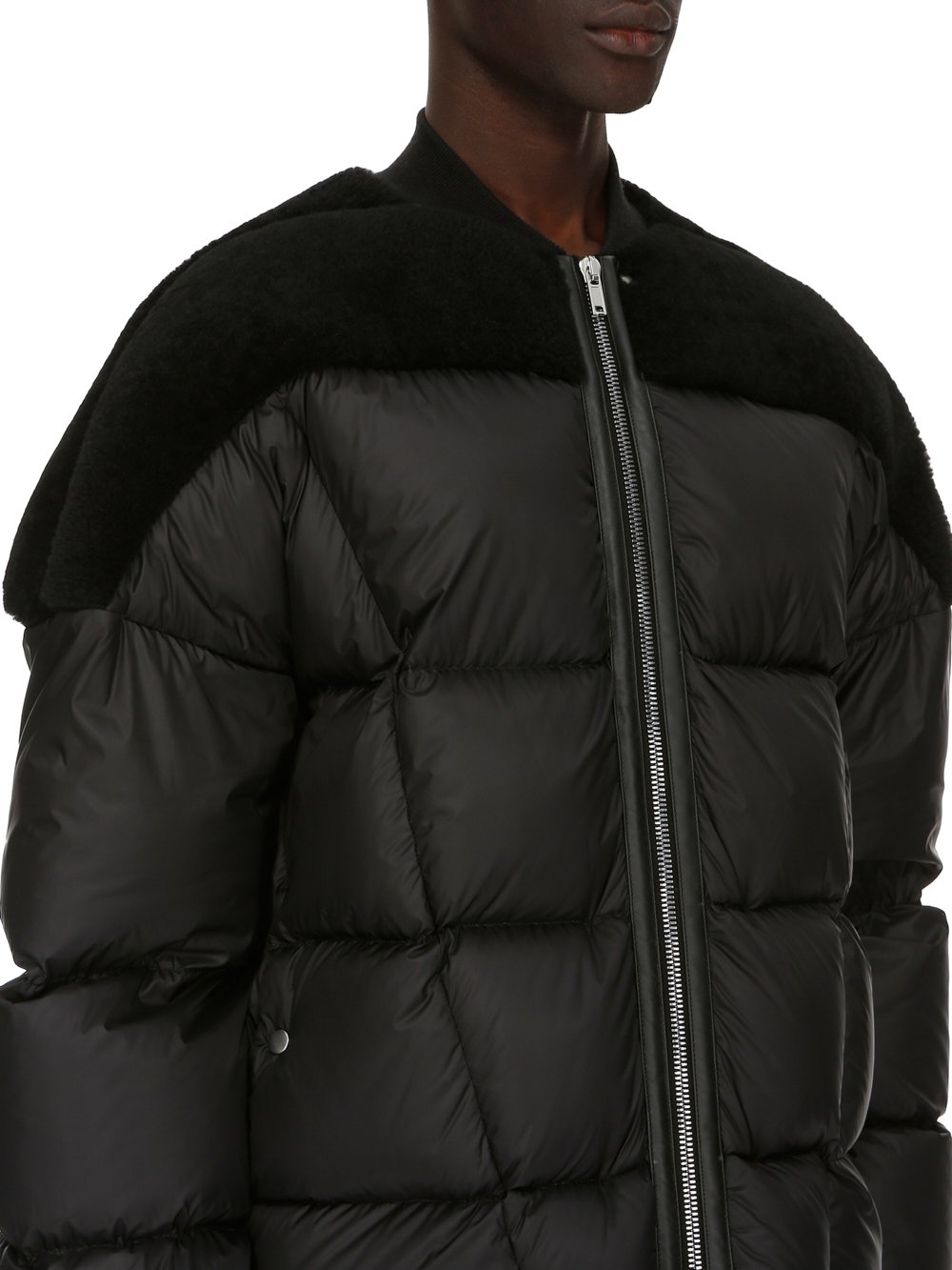 RICK OWENS FW23 LUXOR FLIGHT JKT IN BLACK BUTTER LAMB SHEARLING AND RECYCLED NYLON