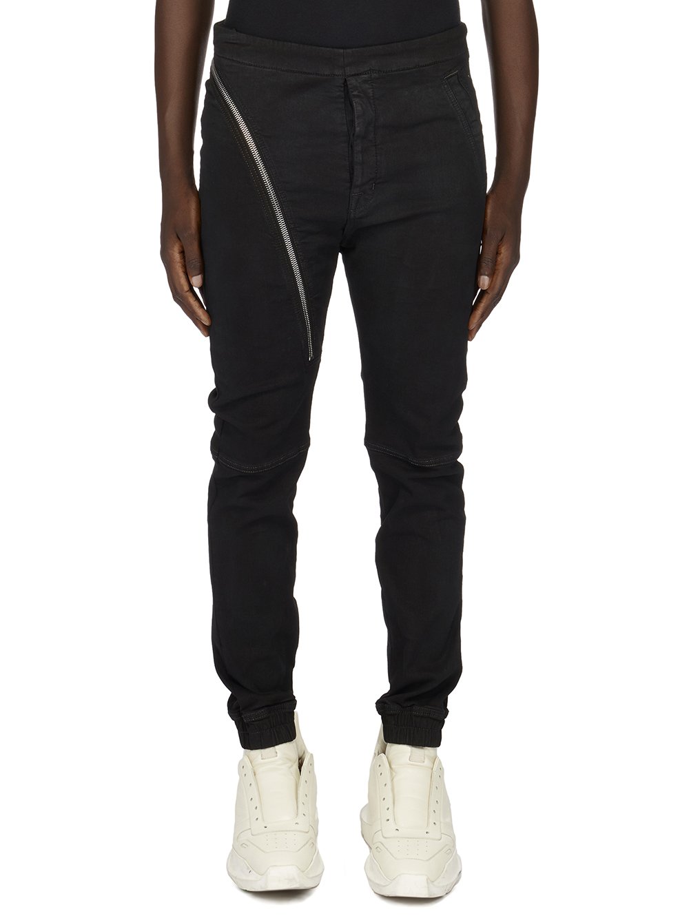 DRKSHDW FW23 LUXOR AIRCUT JOGGERS IN BLACKETY BLACK STRETCH DENIM 