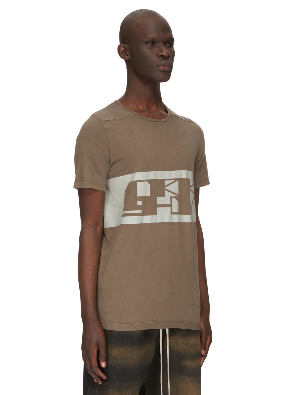 RICK OWENS FW23 LUXOR LEVEL T IN DUST AND PEARL MEDIUM WEIGHT COTTON JERSEY 