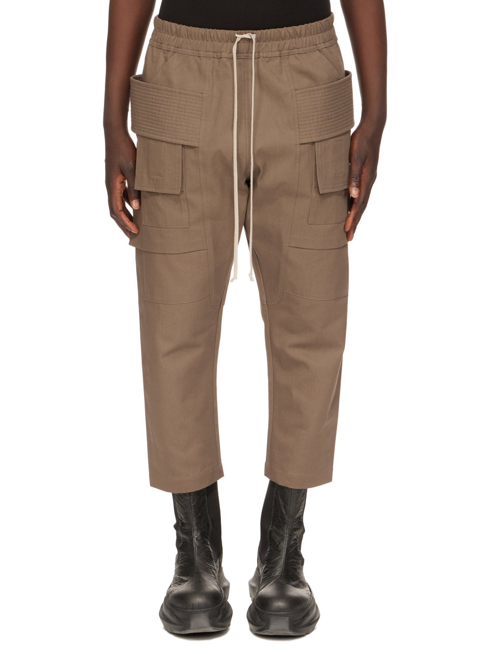 RICK OWENS FW23 LUXOR CREATCH CARGO CROPPED DRAWSTRING IN DUST COTTON TWILL