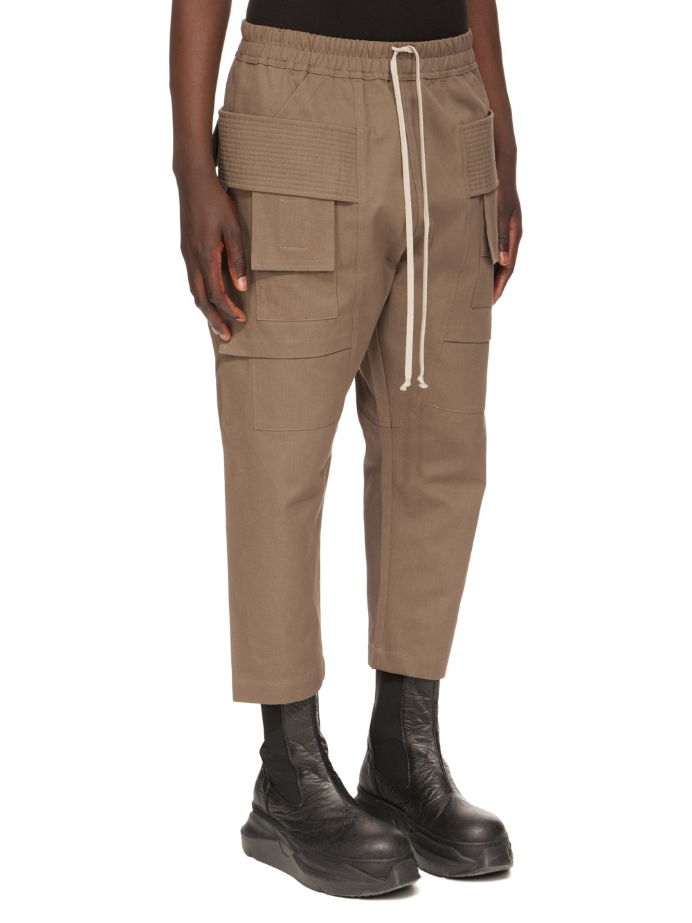 RICK OWENS FW23 LUXOR CREATCH CARGO CROPPED DRAWSTRING IN DUST COTTON TWILL