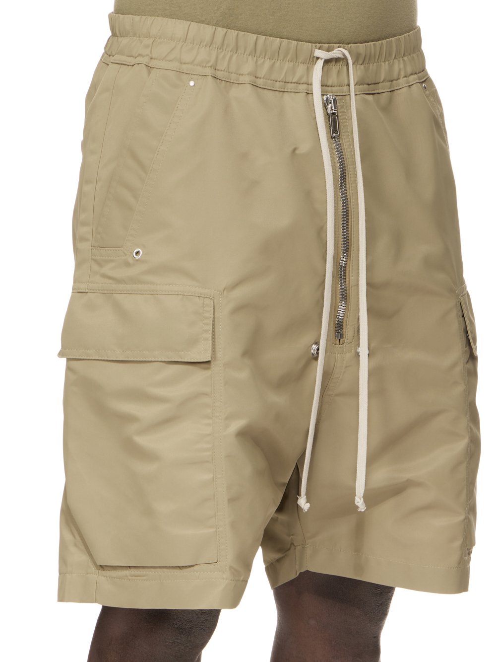 DRKSHDW FW23 LUXOR CARGOBELA SHORTS IN PALE GREEN RECYCLED BOMBER